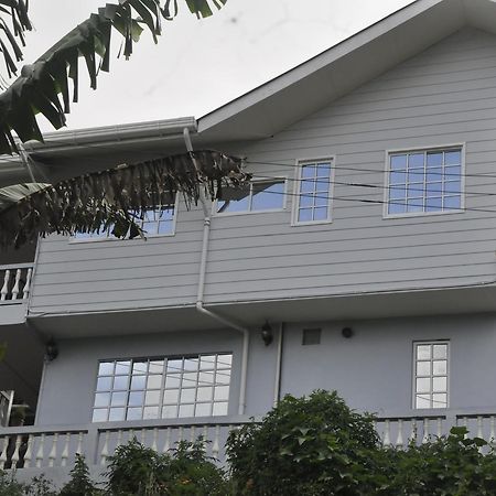 Azrien Homestay Kundasang Экстерьер фото