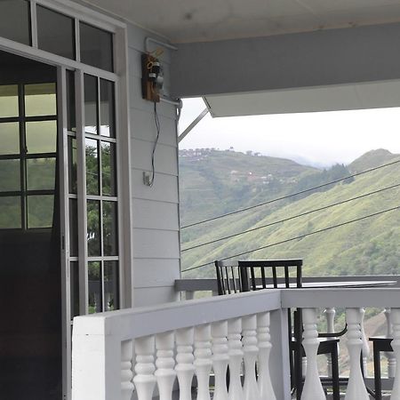 Azrien Homestay Kundasang Экстерьер фото