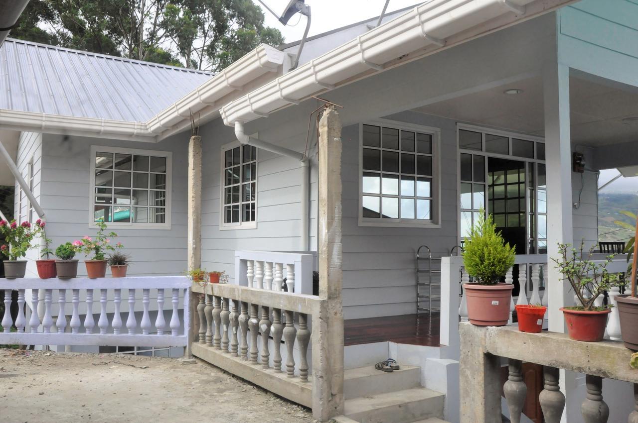 Azrien Homestay Kundasang Экстерьер фото